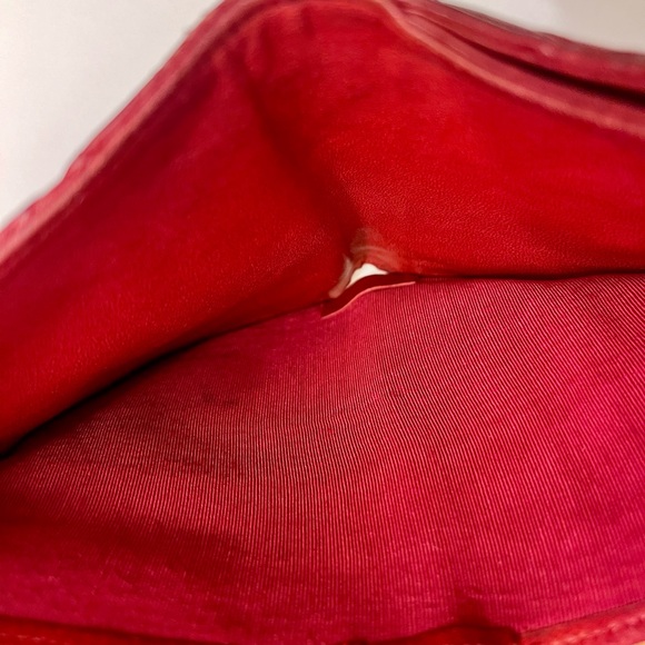 🌟Vintage Chanel Red Compact Wallet - Picture 8 of 13